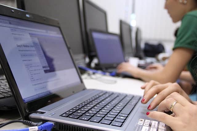 How To Stay Safe From Online Scams - 1