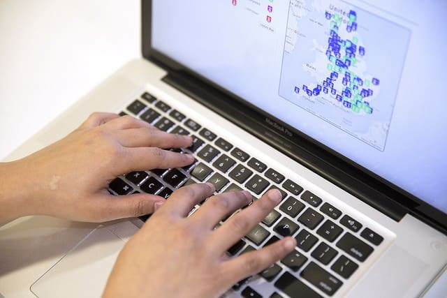 Clever Ways To Increase Your Online Traffic - 1