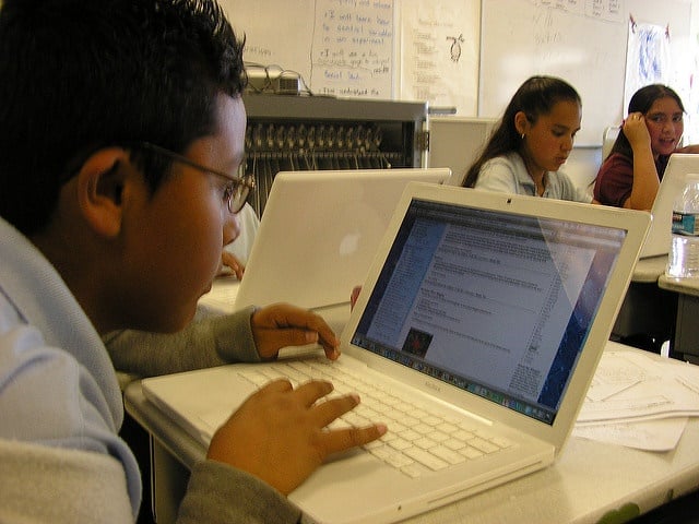 Are your children confused in doing their homework? You can provide them these homework applications! - 1
