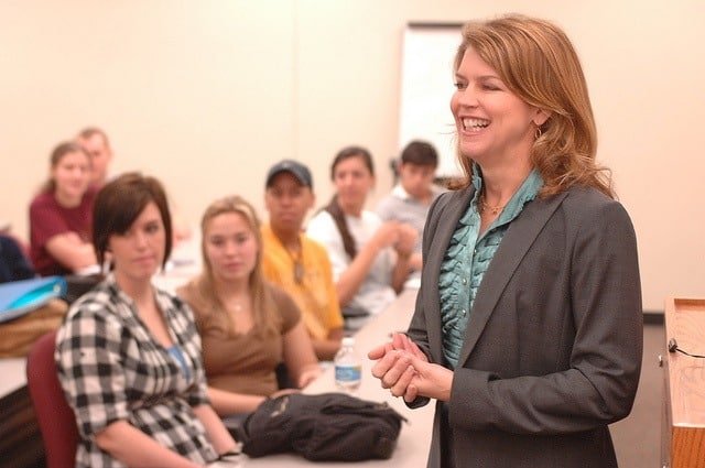 4 Tactics That'll Improve Your Business Communication - 1