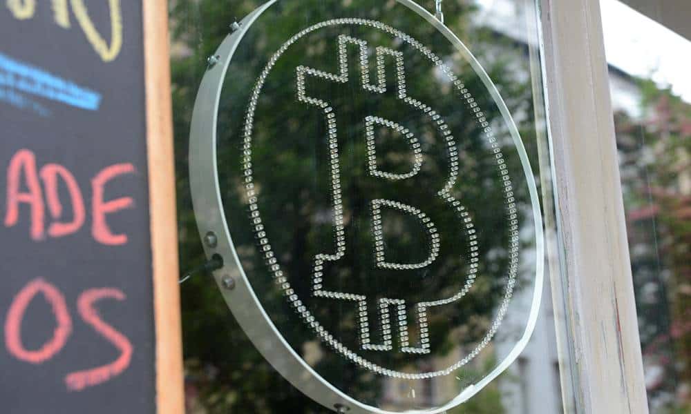 IRS demands Bitcoins to be taxed as they are "property" and not currency - 1