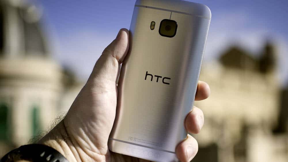 HTC One M9 vs Galaxy S6 edge