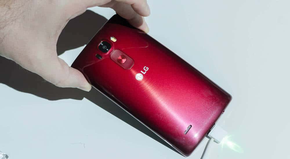 LG G Flex 2 price tag