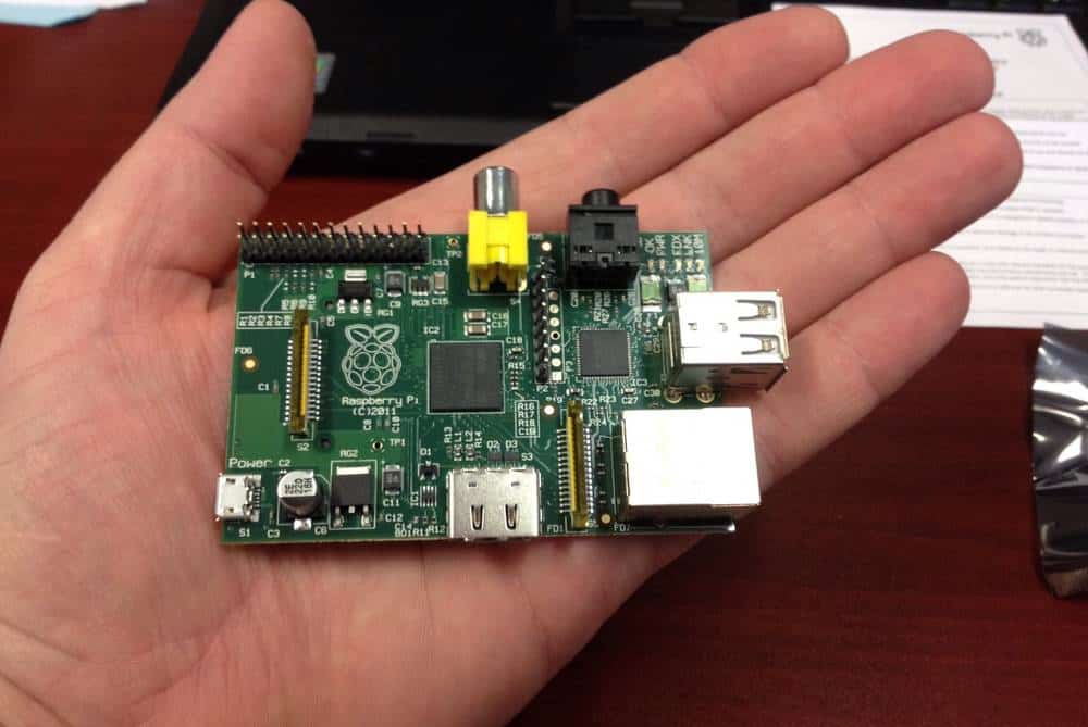 Raspberry introduces the new Raspberry Pi Model B+ - 1