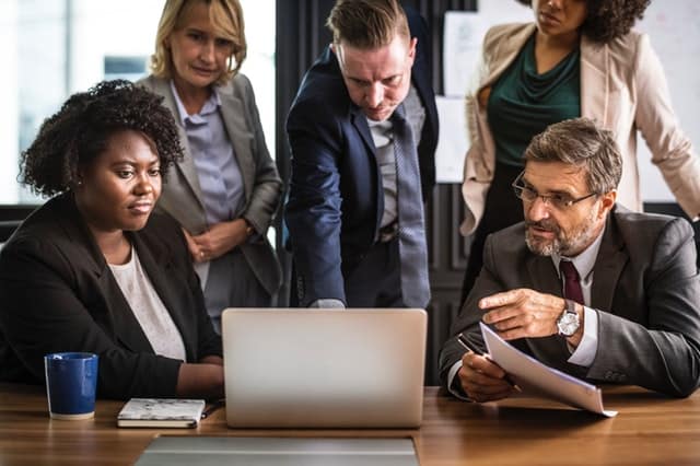 Essential Strategies to Succeed As a Part-Time Dropshipping Business Owner - 2