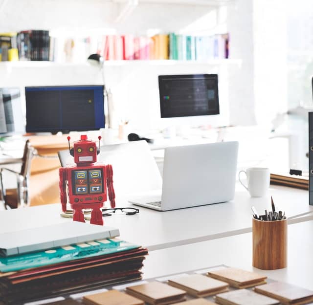 Should Your Business Use Chatbots?  - 1