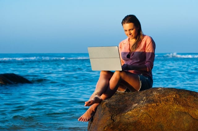 Could you really run a business while always on the move? - 1