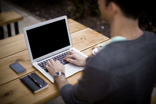 How to Create an Insanely Profitable Blog - 1