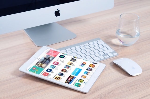 Keeping track of employee expenses with a manage expenses app - 2