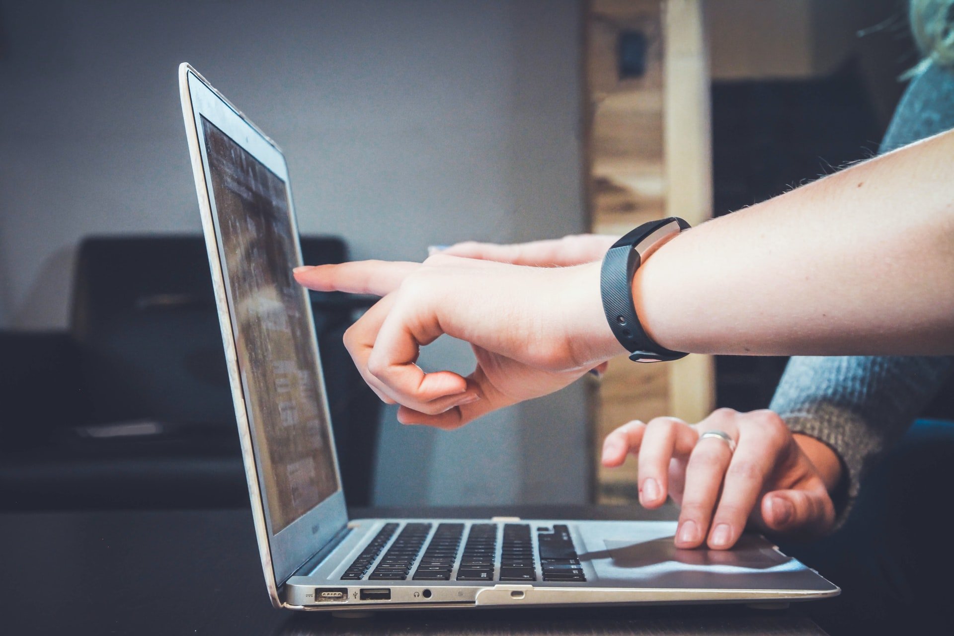 Five Best File Sharing Applications To Have In Your Phone - 1