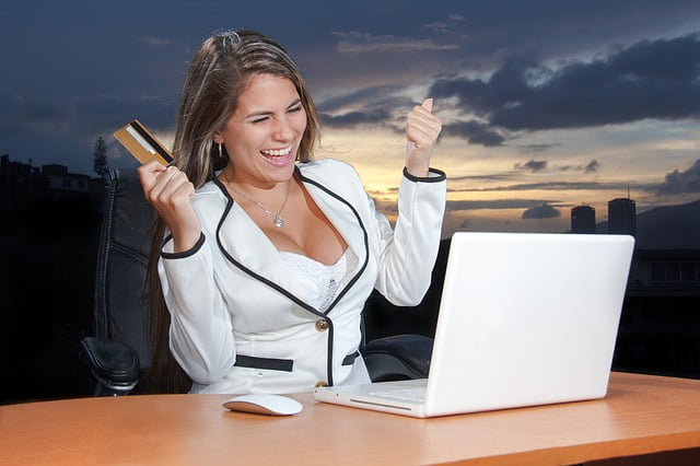 How Good Payments Analytics Solution Can Make You Save Money? - 1