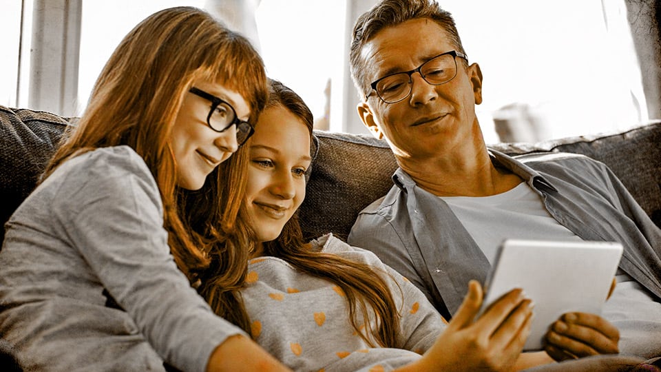 Cell Phone Parental Controls – A Solution For Stressed Parents - 1