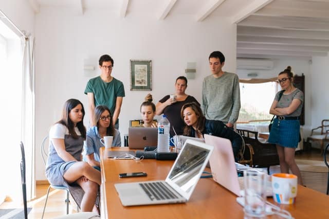 5 Tech Tools to Enhance Business Meetings - 2