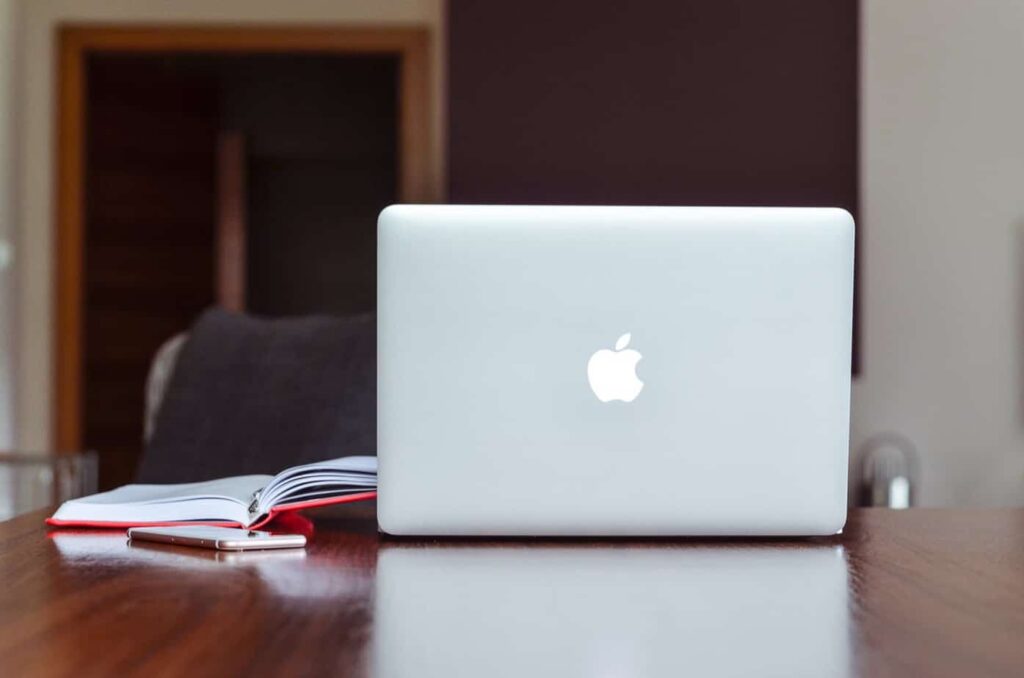 How to Create a Custom Logo Design with the Help of Technology - 2
