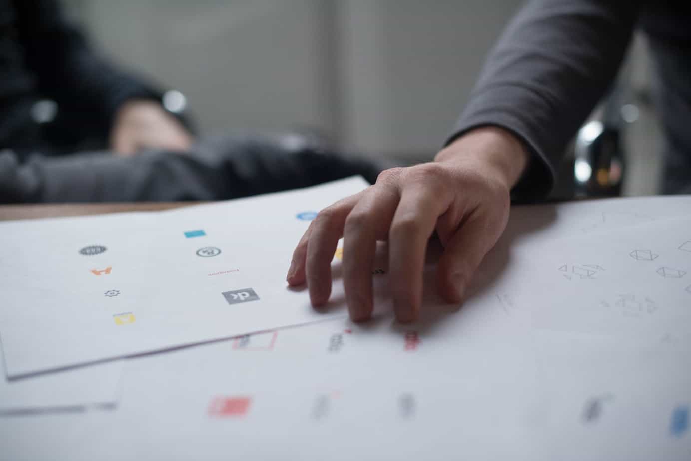 How to Create a Custom Logo Design with the Help of Technology - 1
