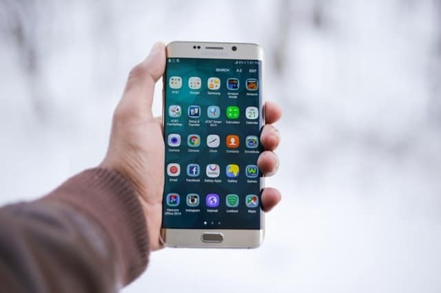 Keeping track of employee expenses with a manage expenses app - 1