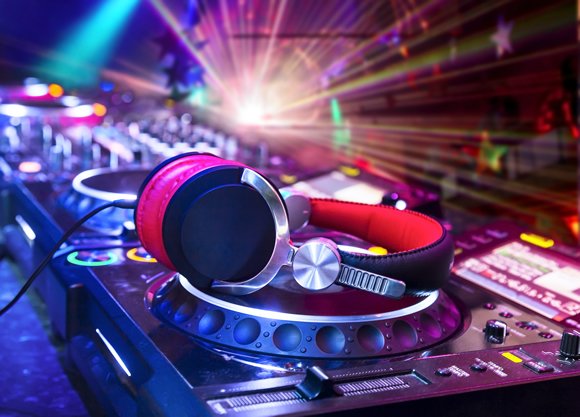 Essential Tips for Selecting DJ Equipment - 1
