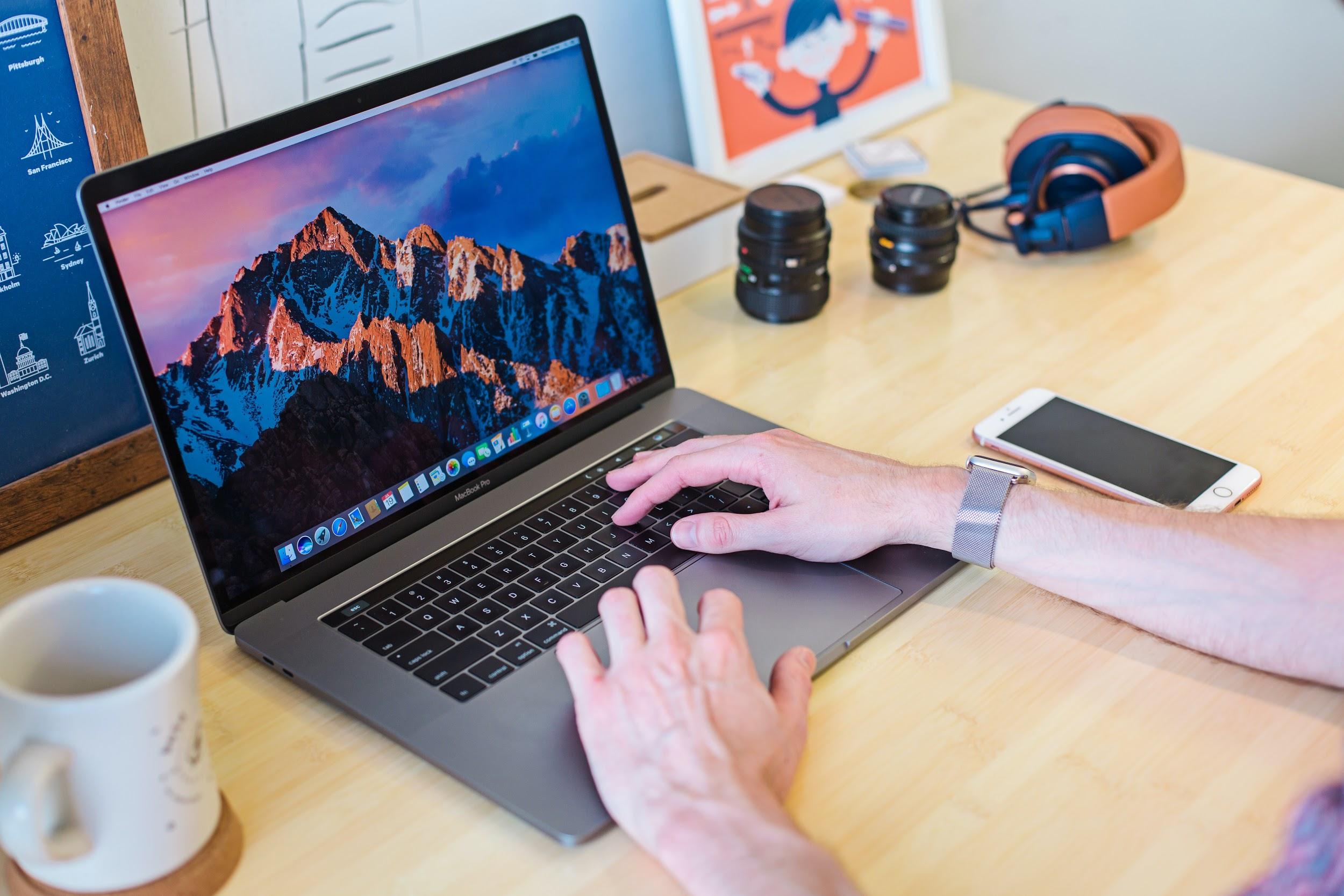 Simple Tips to Free up Macbook's Hard Drive Storage - 2